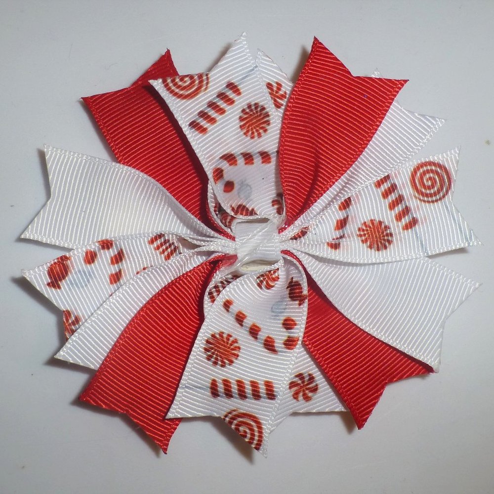 Christmas Candy Cane Girls 4-Inch Hair Bow Clip